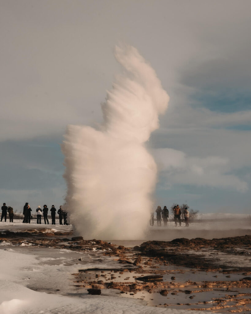 Strokkur – der große Geysir