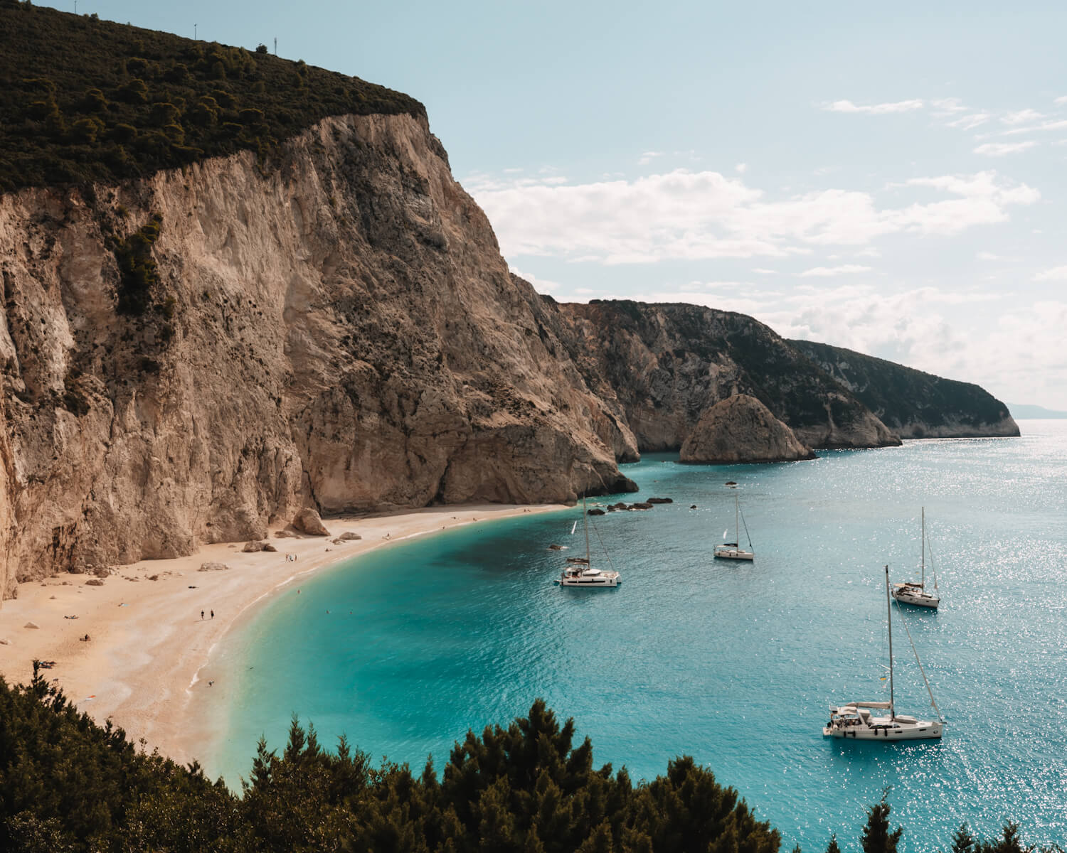 Segeltörn im Ionischen Meer: der Porto Katsiki