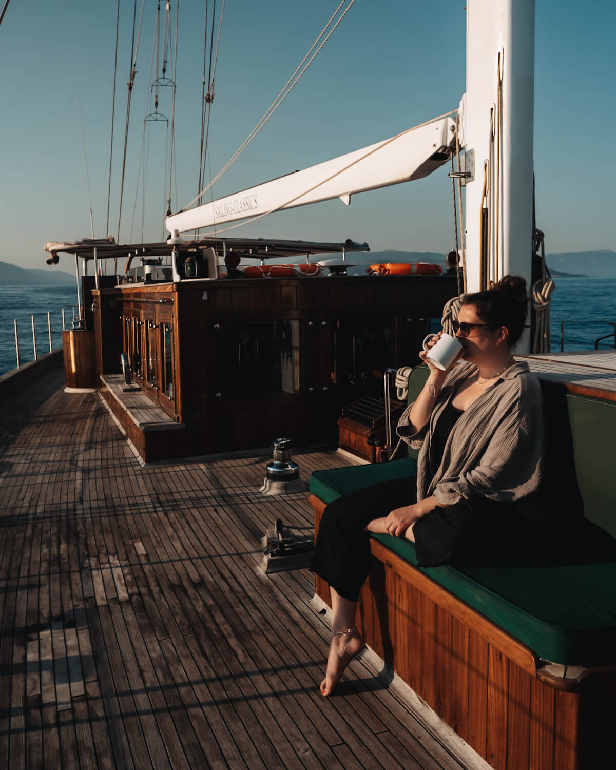 Segeltörn in Griechenland: Kaffee am Morgen