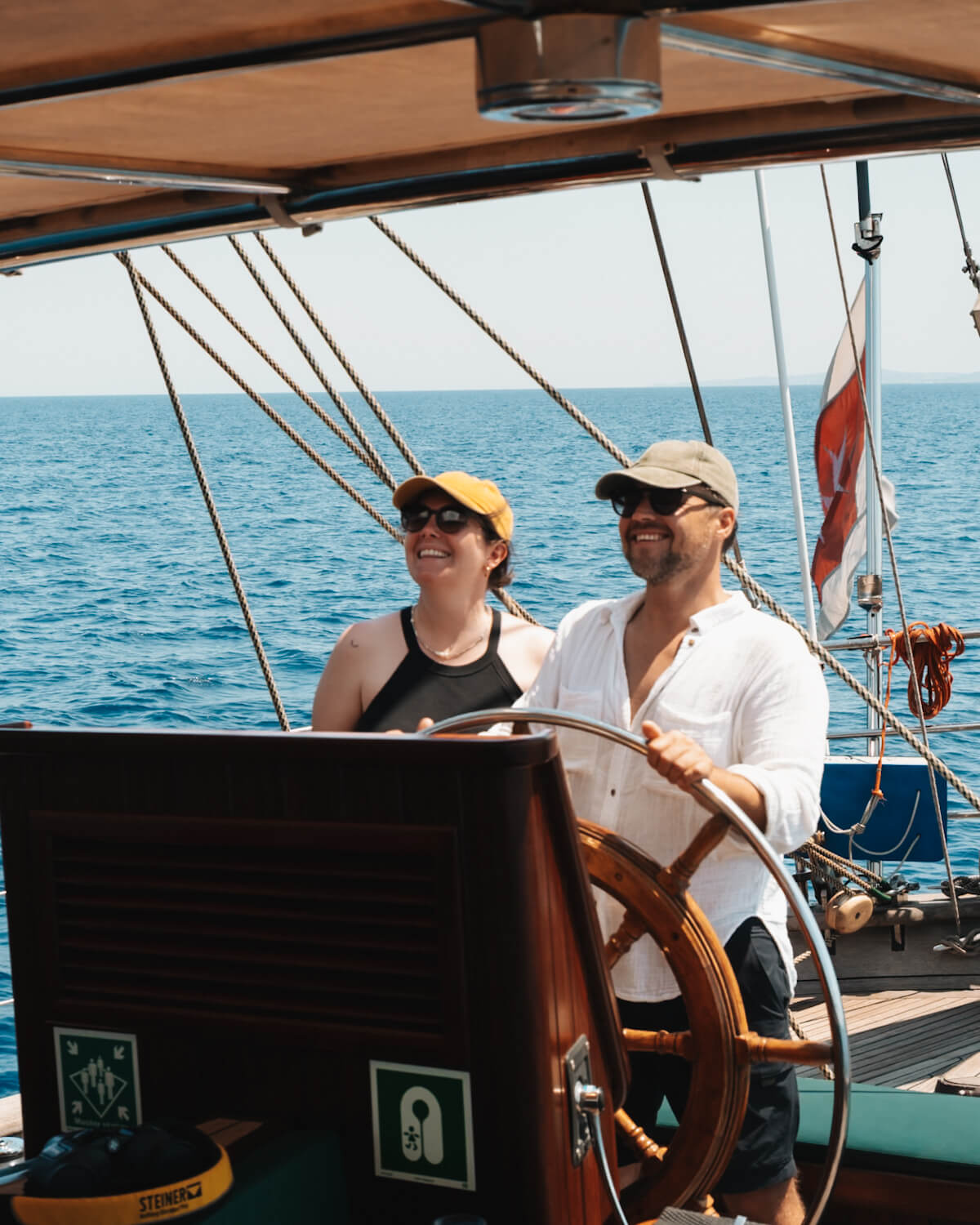 Mitsegeln an Bord bei Sailing Classics