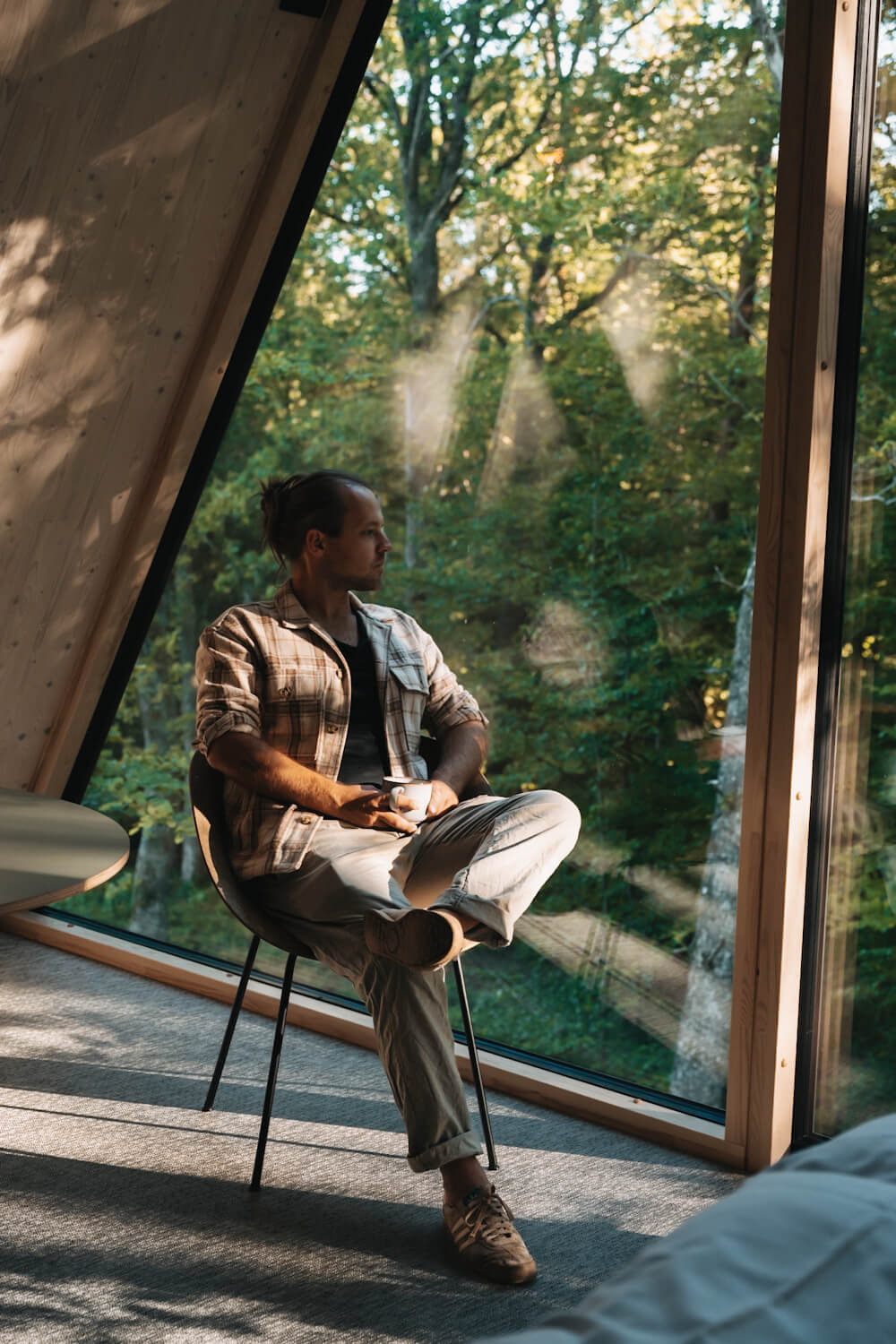 Morgenstimmung im A-Frame im Kungsbygget Äventyrspark