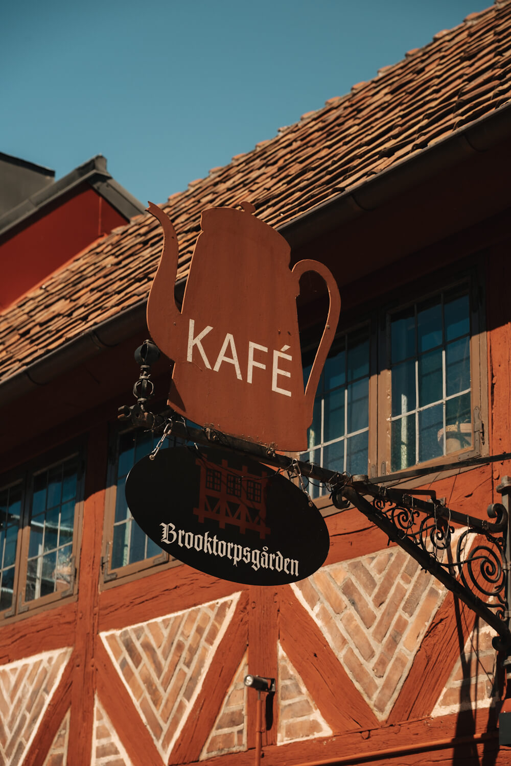 Häuserfront in Halmstad (Halland)