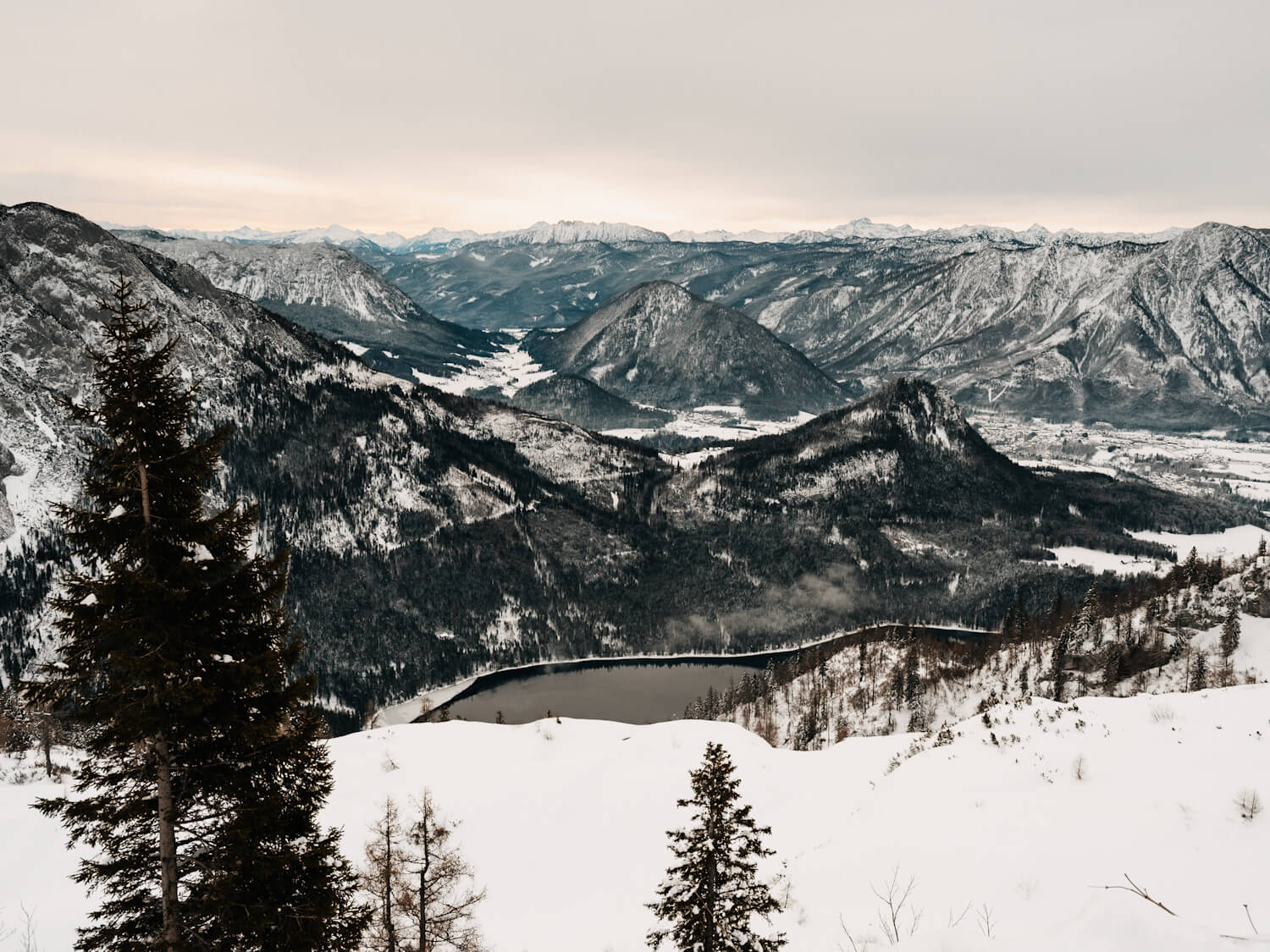 Winterurlaub im Ausseerland – Highlights, Aktivitäten & Slow Travel-Tipps