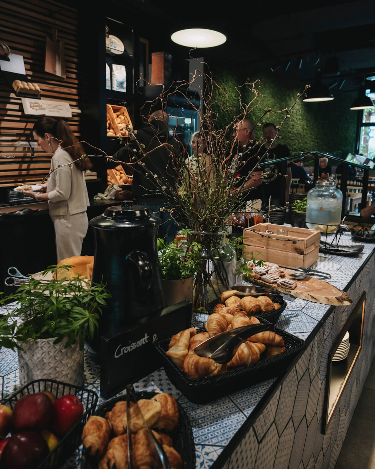 Frühstück im Vienna House Easy by Wyndham in Leipzig