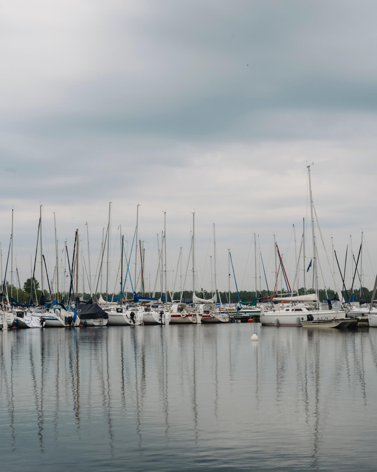Segelboote auf dem Cospudener See