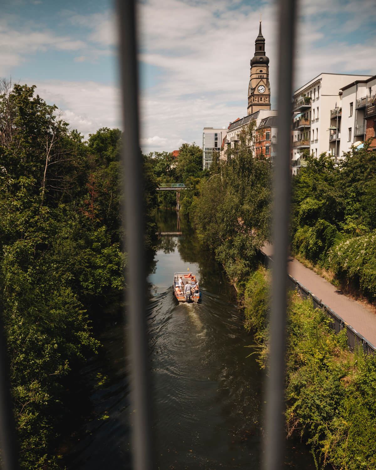 Bootsfahrt auf dem Karl-Heine-Kanal in Leipzig